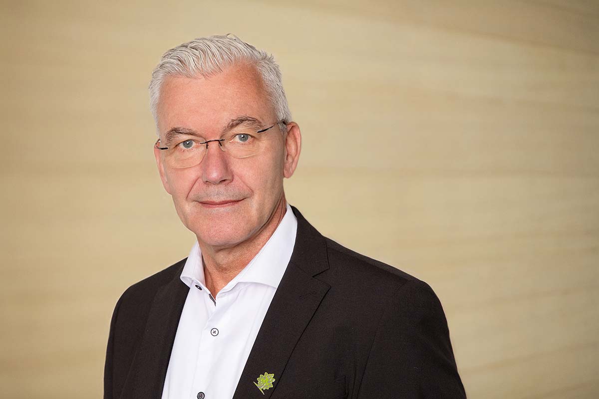 Jan Bruhns - Prokurist & Direktor FARMSEN. Aufnahme vom Prokurist & Direktor FARMSEN -Jan Bruhns.